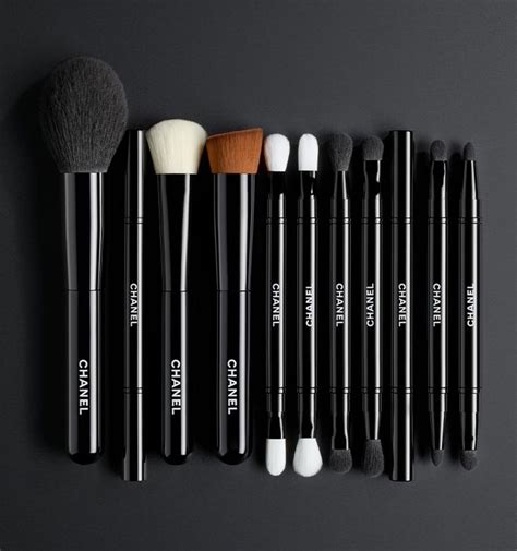 dior vs chanel makeup brushes|best dense makeup brushes.